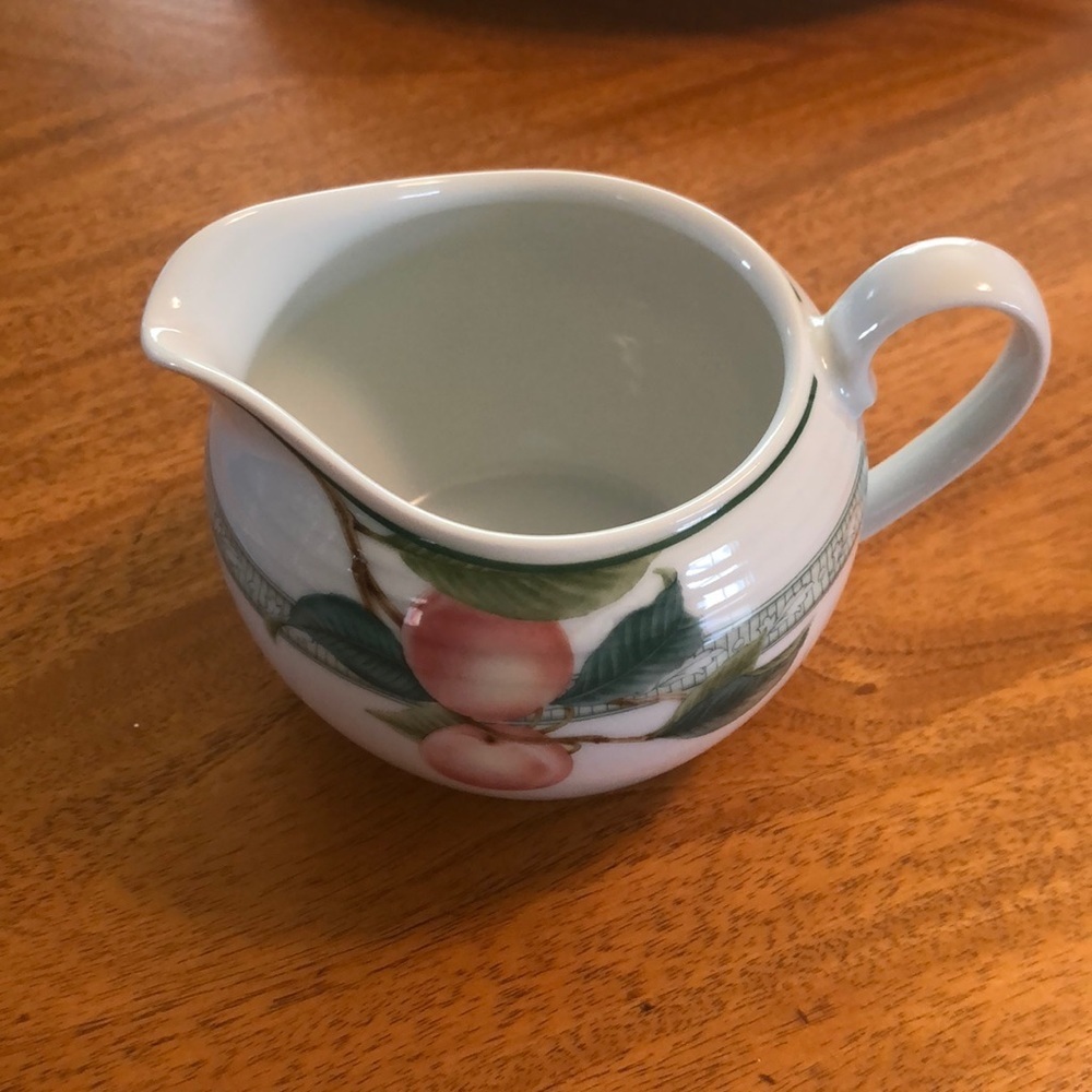 Noritake Arctic Berries Creamer